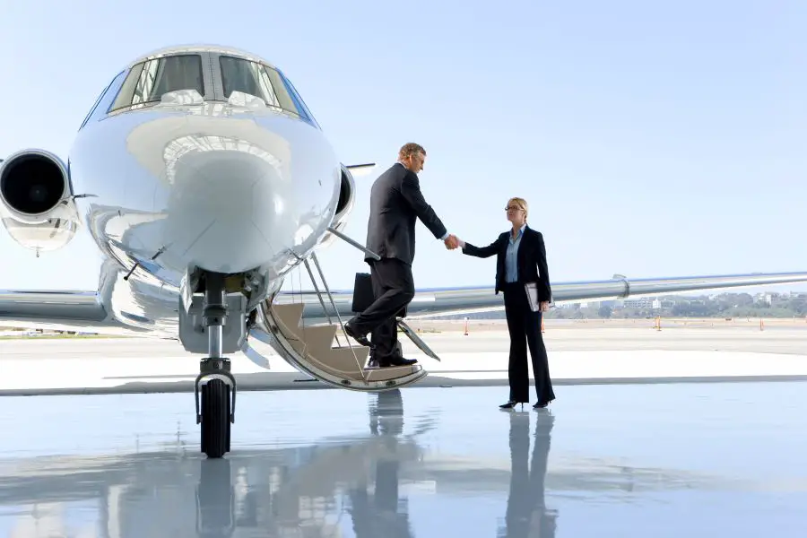 How To Rent An Affordable Private Jet AskAlbert